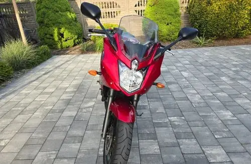 YAMAHA XJ6 