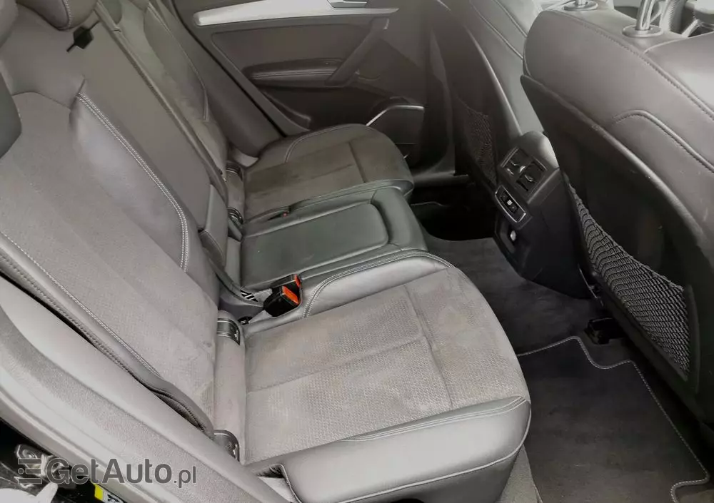 AUDI Q5 40 TDI quattro S tronic S line