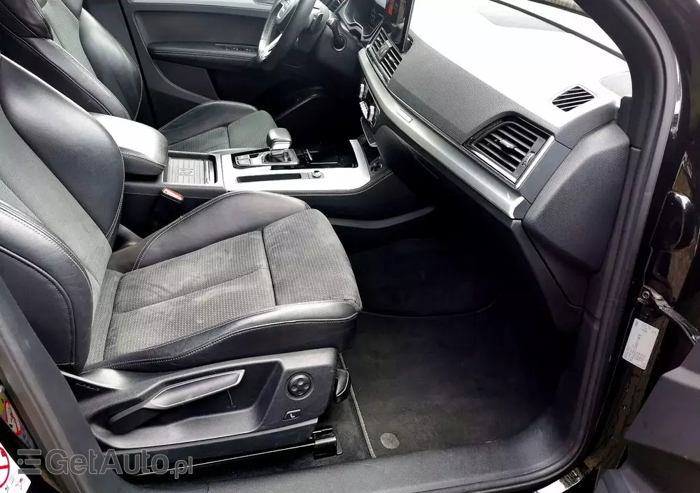 AUDI Q5 40 TDI quattro S tronic S line