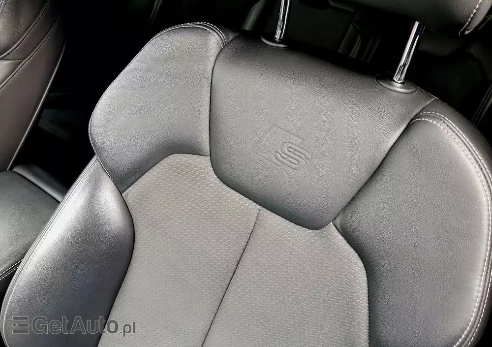 AUDI Q5 40 TDI quattro S tronic S line