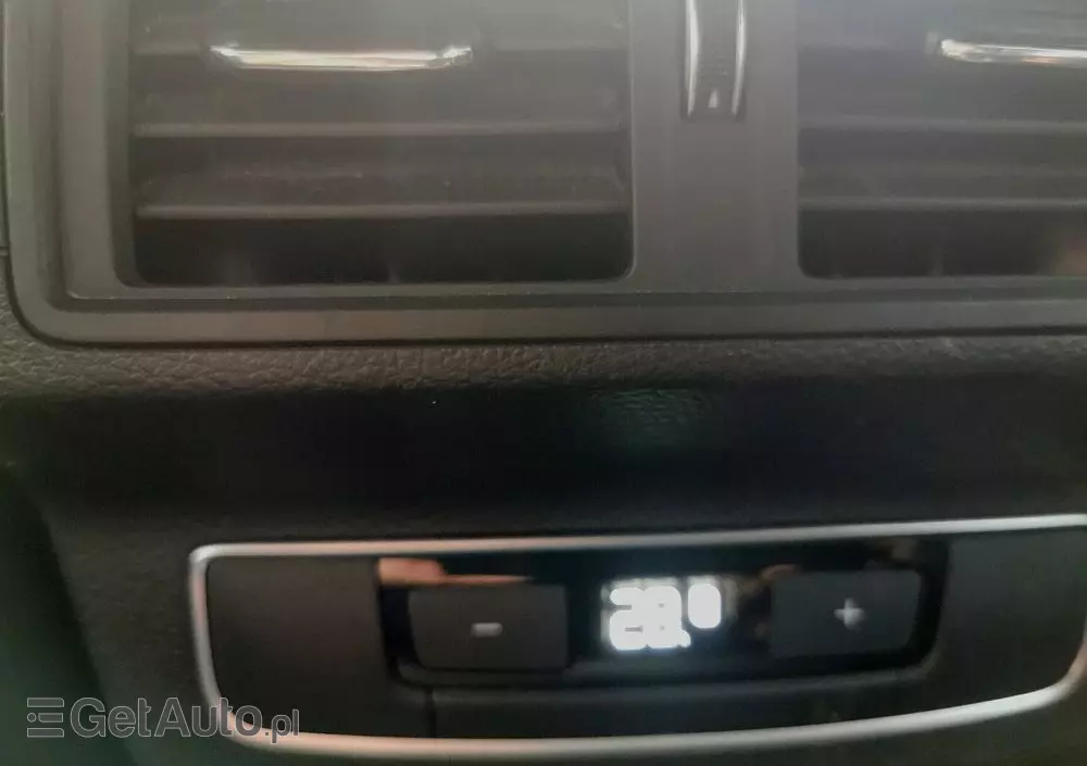 AUDI Q5 40 TDI quattro S tronic S line