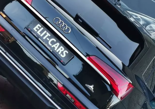 AUDI Q5 40 TDI quattro S tronic S line