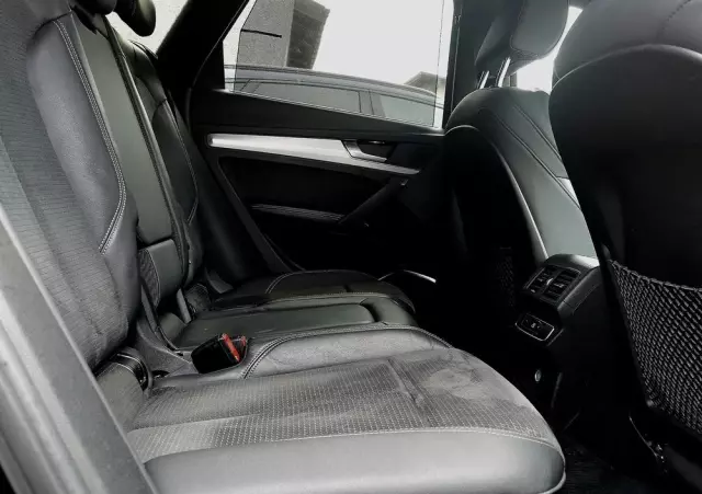 AUDI Q5 40 TDI quattro S tronic S line