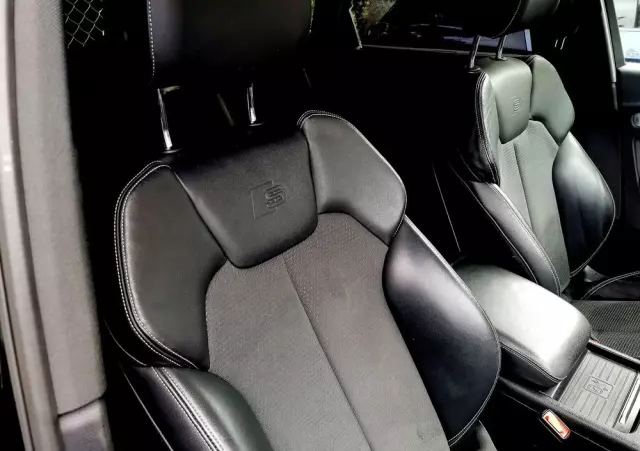 AUDI Q5 40 TDI quattro S tronic S line