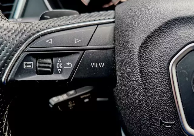 AUDI Q5 40 TDI quattro S tronic S line