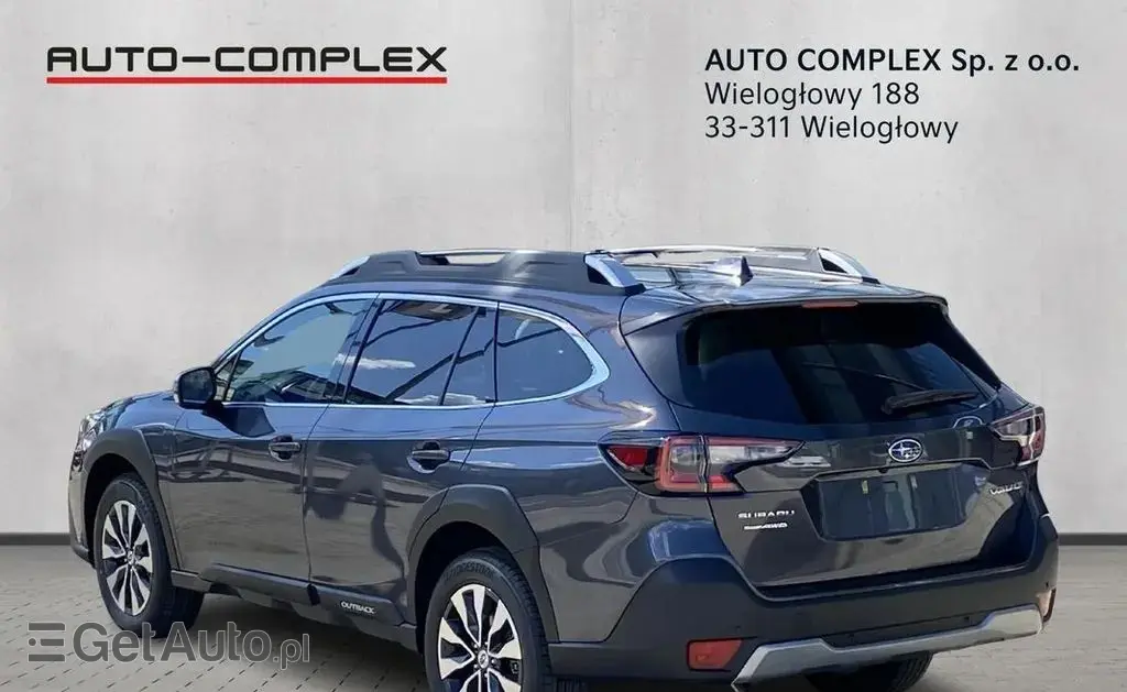 SUBARU Outback 