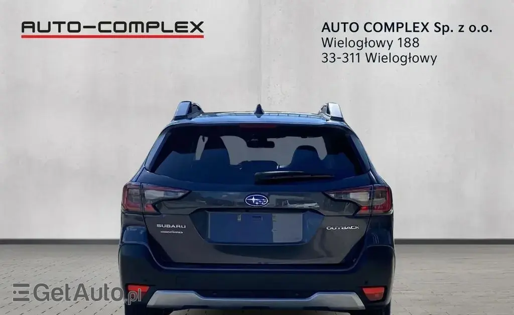 SUBARU Outback 
