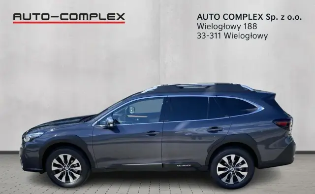 SUBARU Outback 