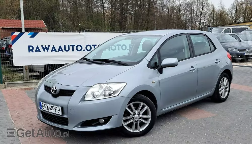 TOYOTA Auris 1.33 VVT-i Luna