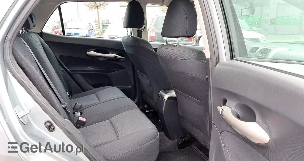 TOYOTA Auris 1.33 VVT-i Luna