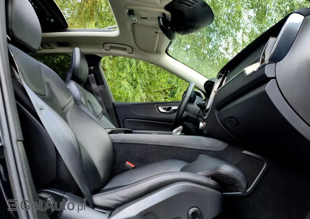 VOLVO XC 60 T8 Plug-In Hybrid AWD Inscription