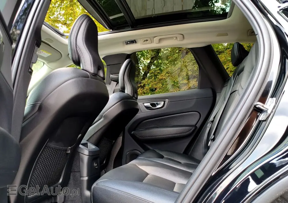 VOLVO XC 60 T8 Plug-In Hybrid AWD Inscription