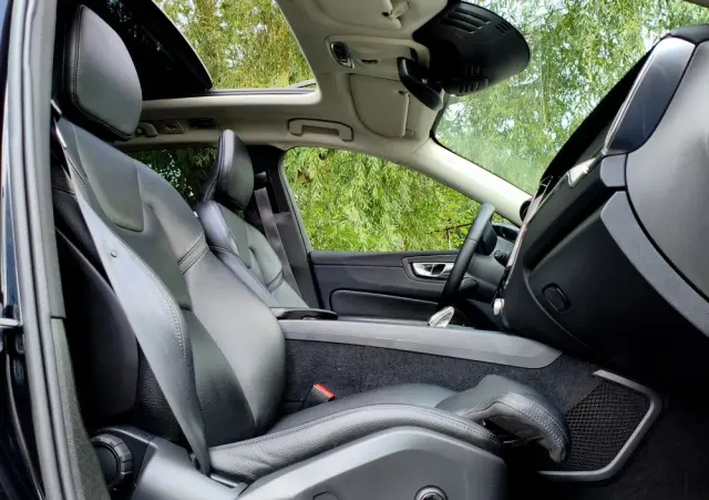 VOLVO XC 60 T8 Plug-In Hybrid AWD Inscription