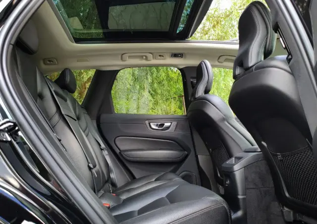 VOLVO XC 60 T8 Plug-In Hybrid AWD Inscription