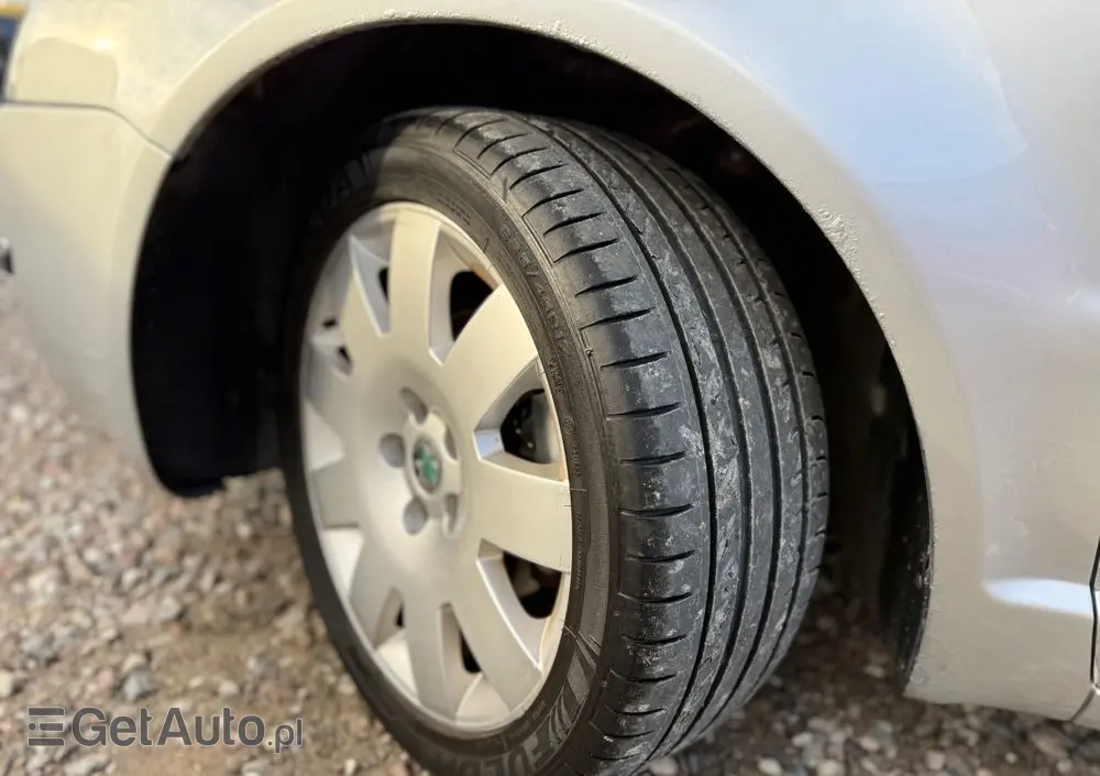 SKODA Superb 1,9 TDI Comfort