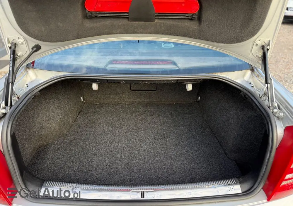 SKODA Superb 1,9 TDI Comfort