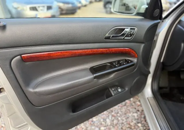 SKODA Superb 1,9 TDI Comfort