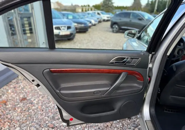 SKODA Superb 1,9 TDI Comfort