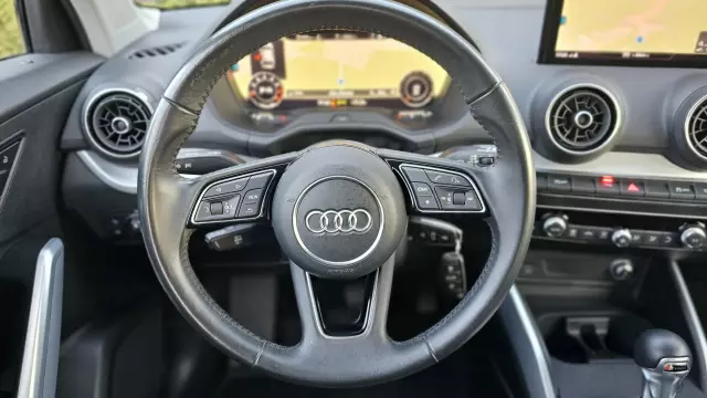 AUDI Q2 S tronic