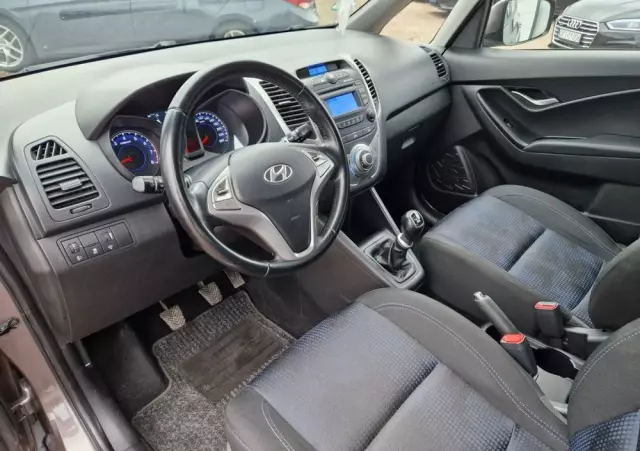 HYUNDAI Ix20 1.4 blue Comfort