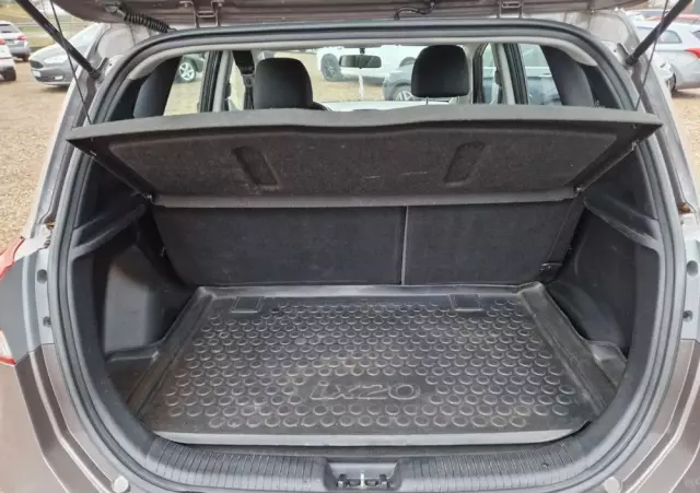 HYUNDAI Ix20 1.4 blue Comfort