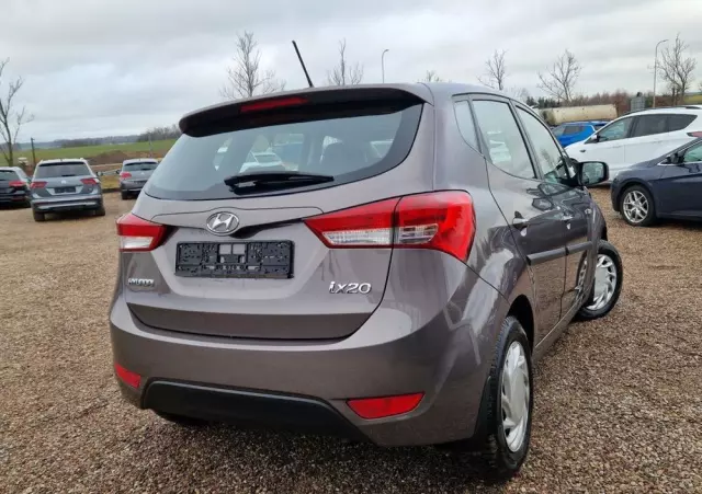 HYUNDAI Ix20 1.4 blue Comfort