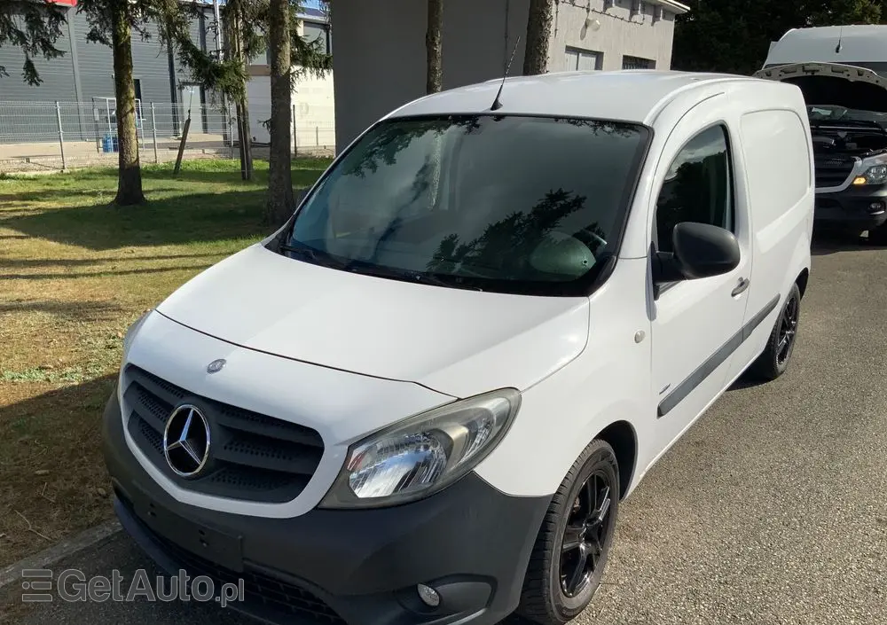 MERCEDES-BENZ CITAN 109 CDI 
