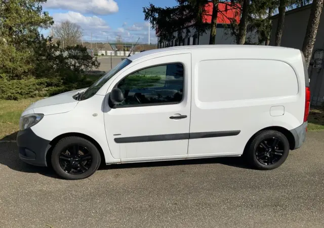 MERCEDES-BENZ CITAN 109 CDI 