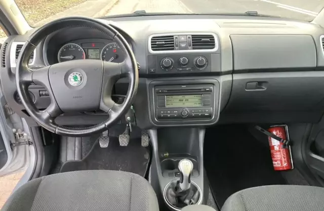 SKODA Fabia 