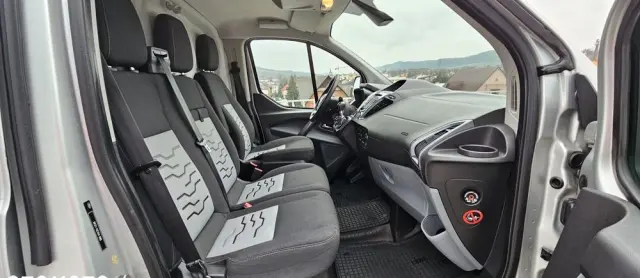 FORD TRANSIT COUSTOM 