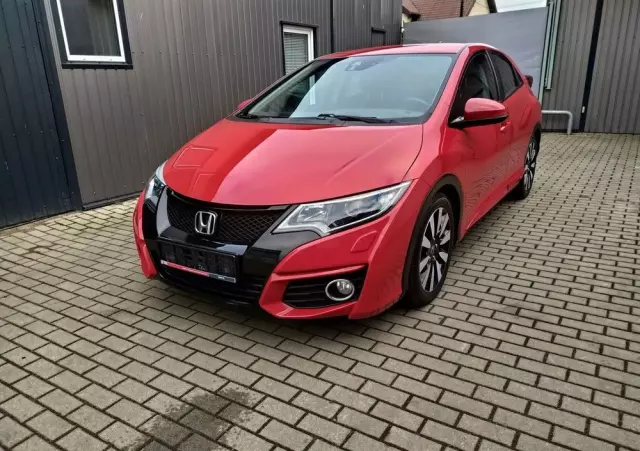 HONDA Civic 1.8 i-VTEC Elegance
