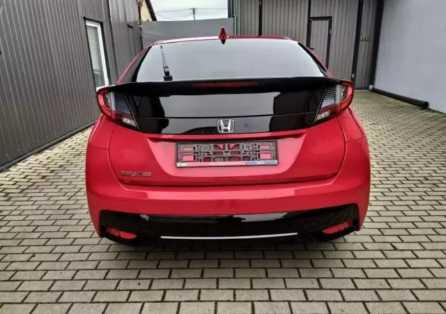 HONDA Civic 1.8 i-VTEC Elegance