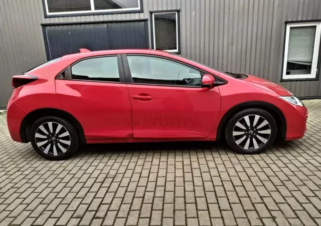 HONDA Civic 1.8 i-VTEC Elegance