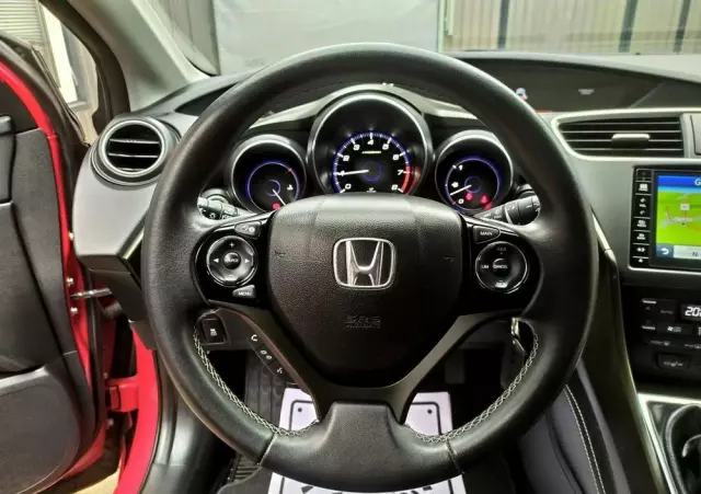 HONDA Civic 1.8 i-VTEC Elegance
