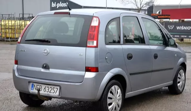 OPEL Meriva 