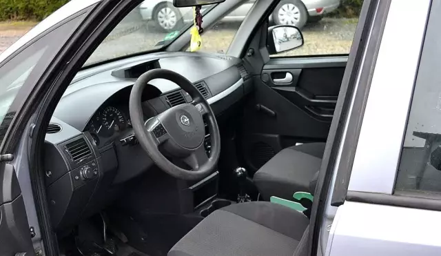 OPEL Meriva 