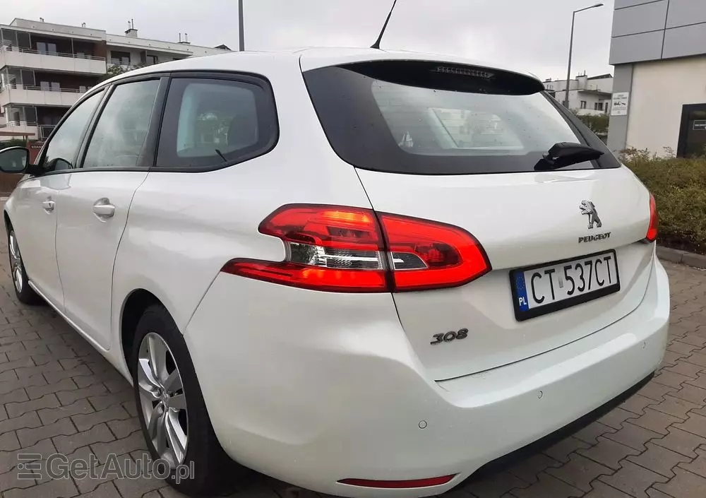 PEUGEOT 308 BlueHDi 130 EAT8 Allure Pack