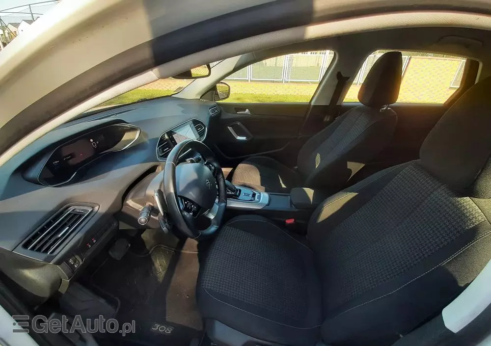PEUGEOT 308 BlueHDi 130 EAT8 Allure Pack