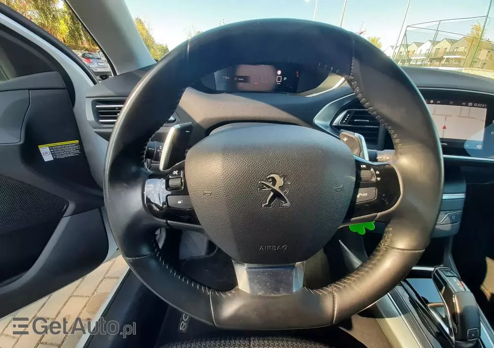 PEUGEOT 308 BlueHDi 130 EAT8 Allure Pack