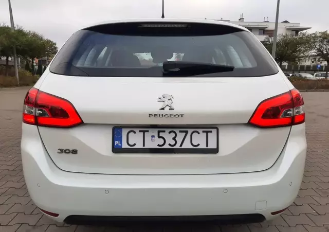 PEUGEOT 308 BlueHDi 130 EAT8 Allure Pack