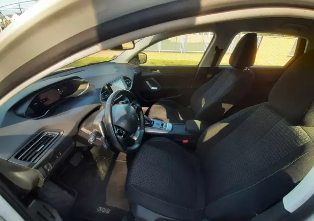 PEUGEOT 308 BlueHDi 130 EAT8 Allure Pack