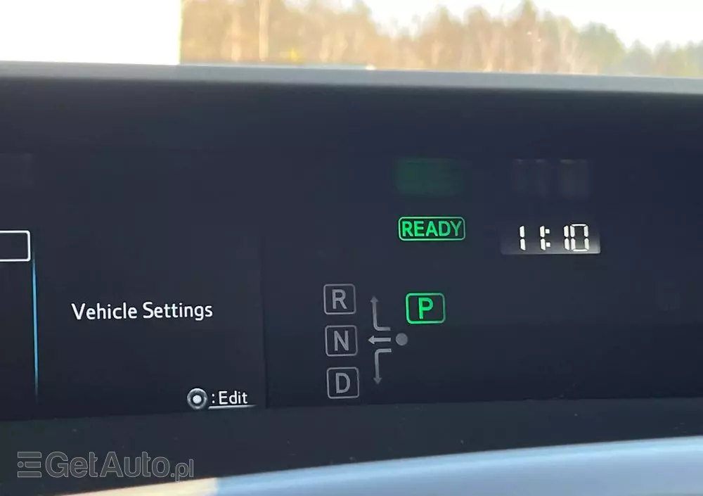 TOYOTA Prius Plug-in 1.8 Hybrid Prestige