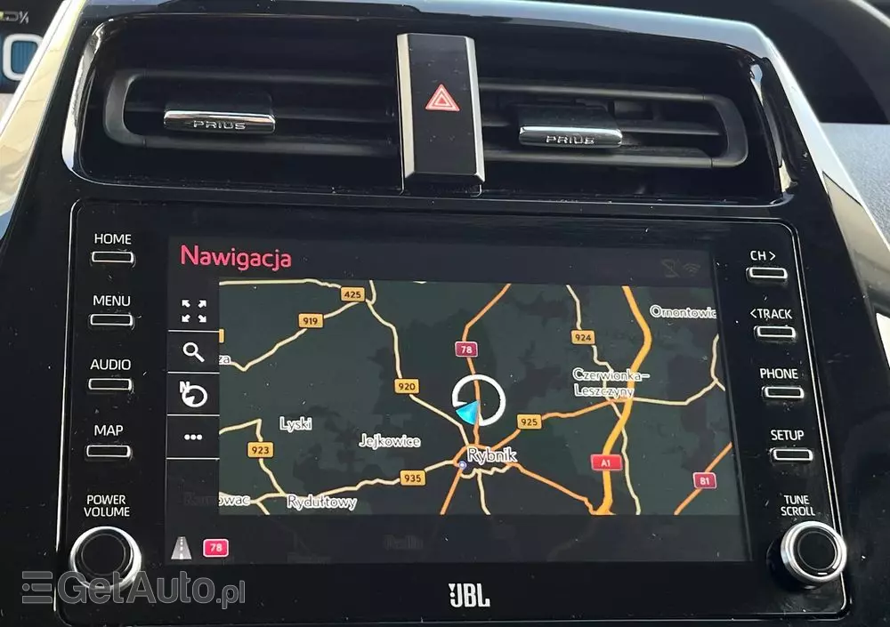 TOYOTA Prius Plug-in 1.8 Hybrid Prestige