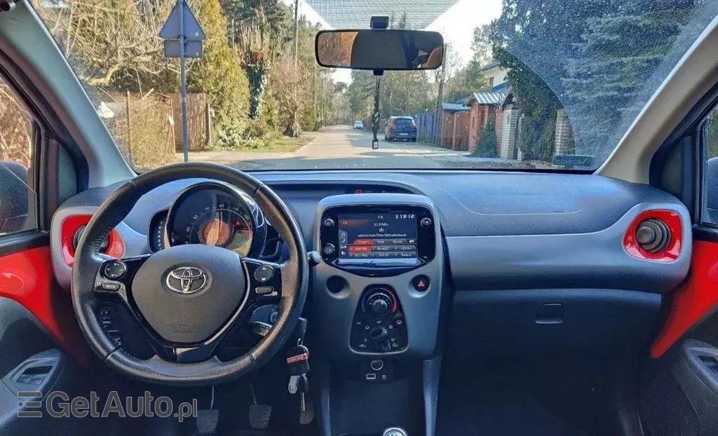 TOYOTA Aygo 