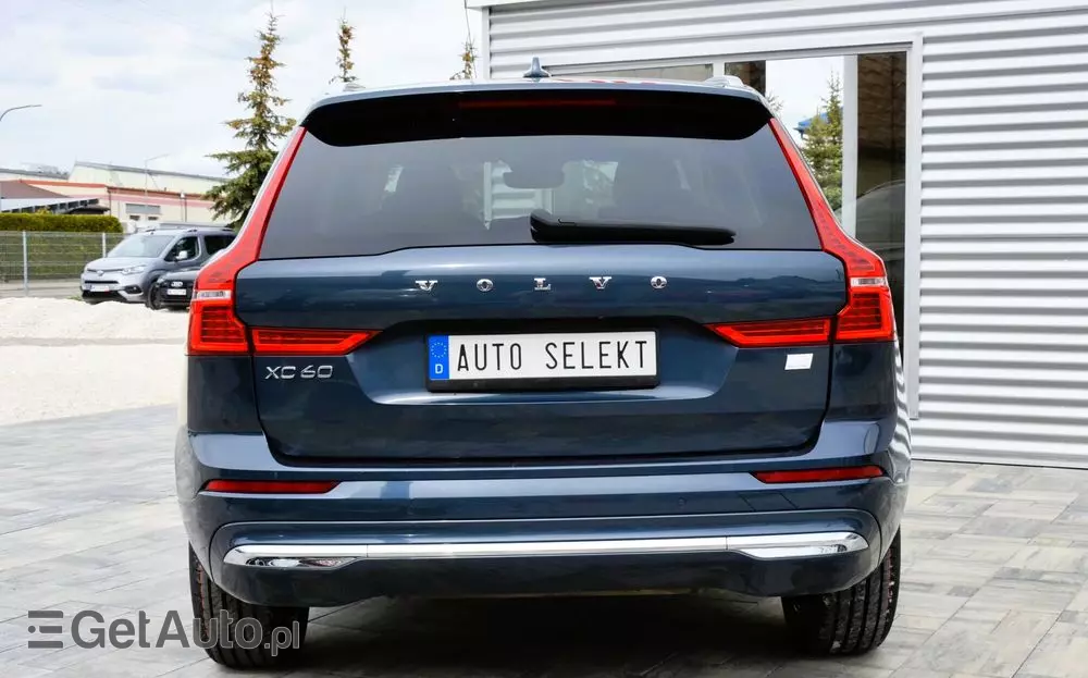 VOLVO XC 60 T6 AWD Plug-In Hybrid Inscription Expression