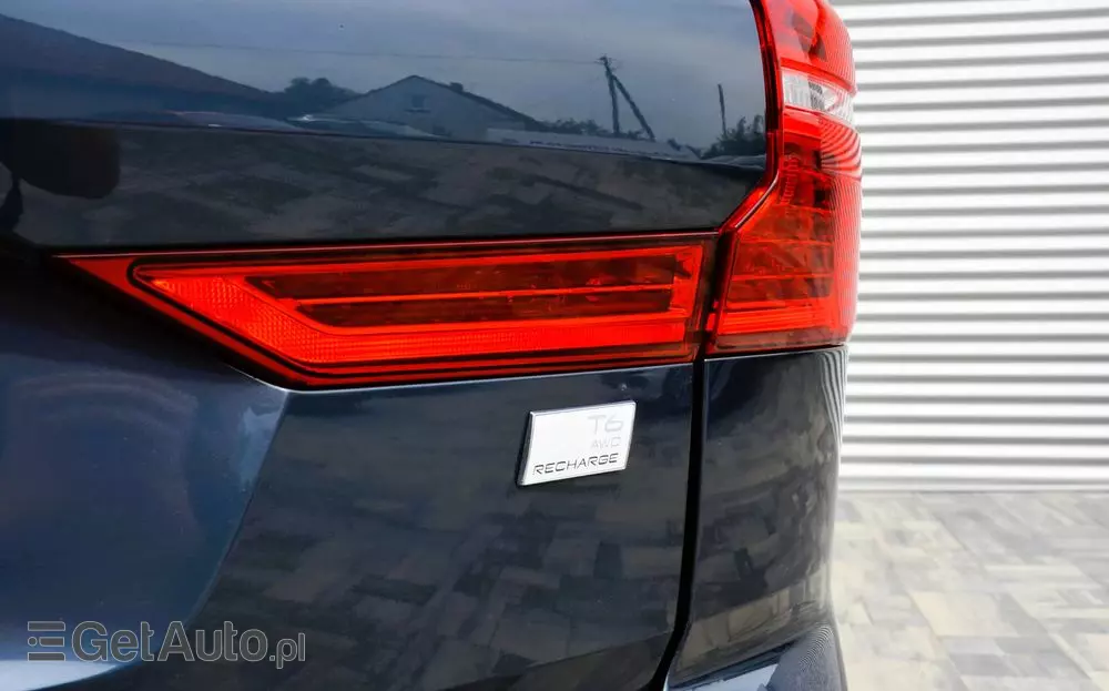 VOLVO XC 60 T6 AWD Plug-In Hybrid Inscription Expression