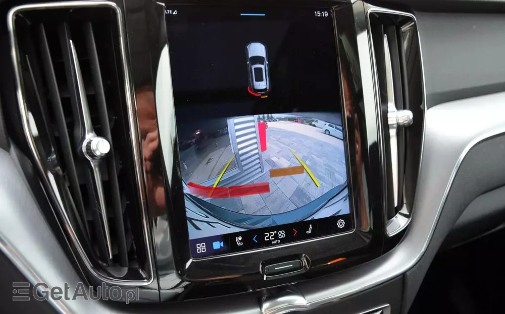 VOLVO XC 60 T6 AWD Plug-In Hybrid Inscription Expression