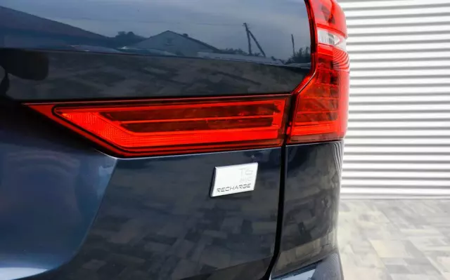 VOLVO XC 60 T6 AWD Plug-In Hybrid Inscription Expression