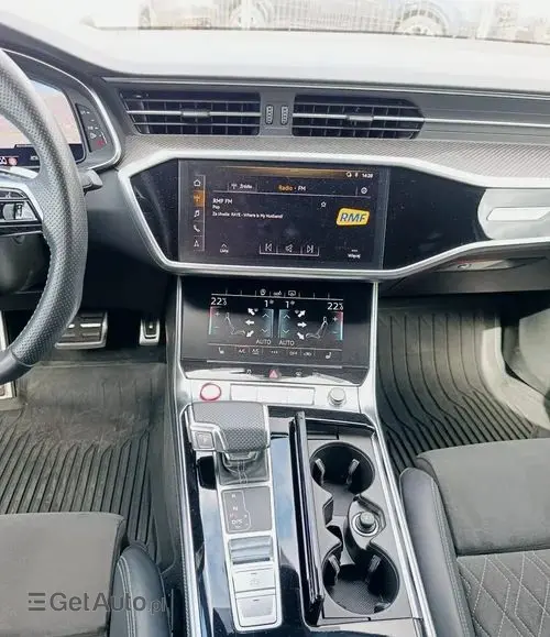 AUDI S6 
