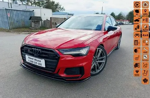 AUDI S6 